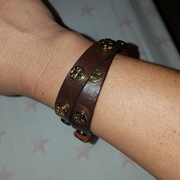 Tory Burch Jewelry - Tory Burch double wrap leather logo stud bracelet